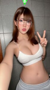 325388739_488223463251956_1862570754162302361_n นางแบบ