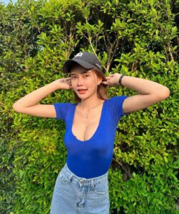 LINE_ALBUM_12666_230612_20