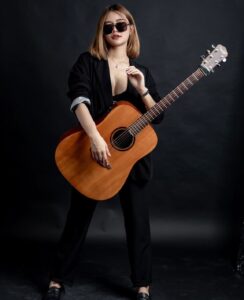 LINE_ALBUM_12666_230612_24