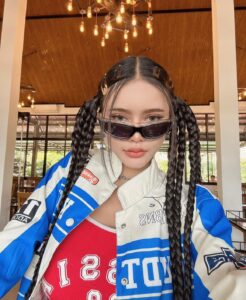 LINE_ALBUM_12666_230612_8