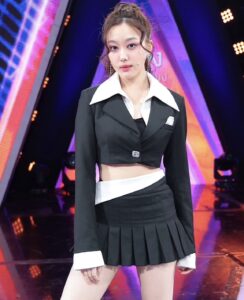 S__2261002 โฟว์อีฟ