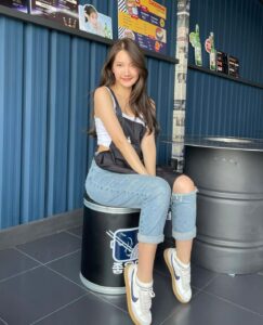 LINE_ALBUM_Creamlike_230809_18