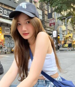 น้องCreamlike น้องCreamlike เน็ตไอดอล