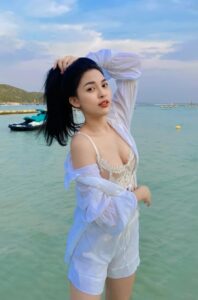 น้องแพม ผีใบข้าว